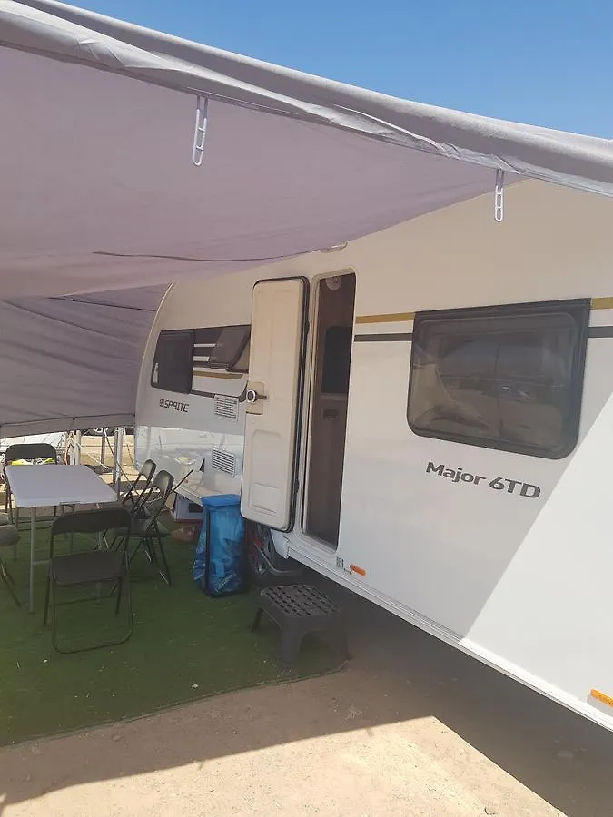 New English Luxury Caravan On The Sea Hotel Ejlat 0*,  Izrael